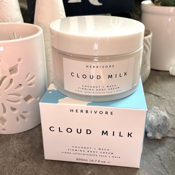 NIB Herbivore Cloud Milk Firming Body Cream Maca Root Coconut body butter Sealed - Picture 2 of 12